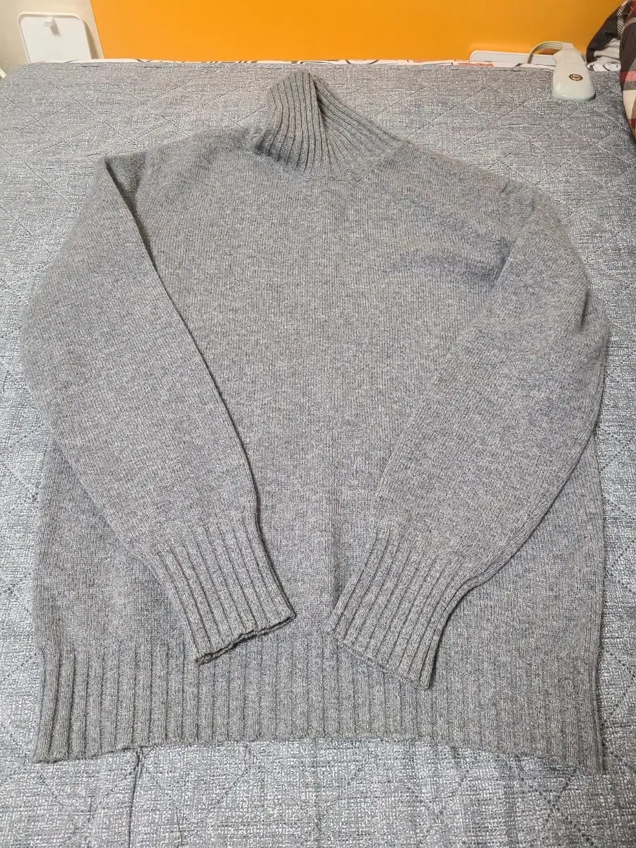 Iolo xl wool neck pola for sale