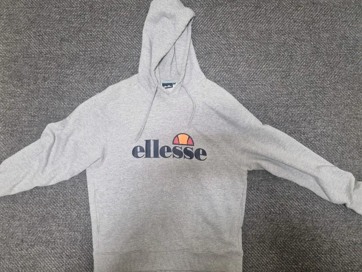 ellesse gray hoodie 100