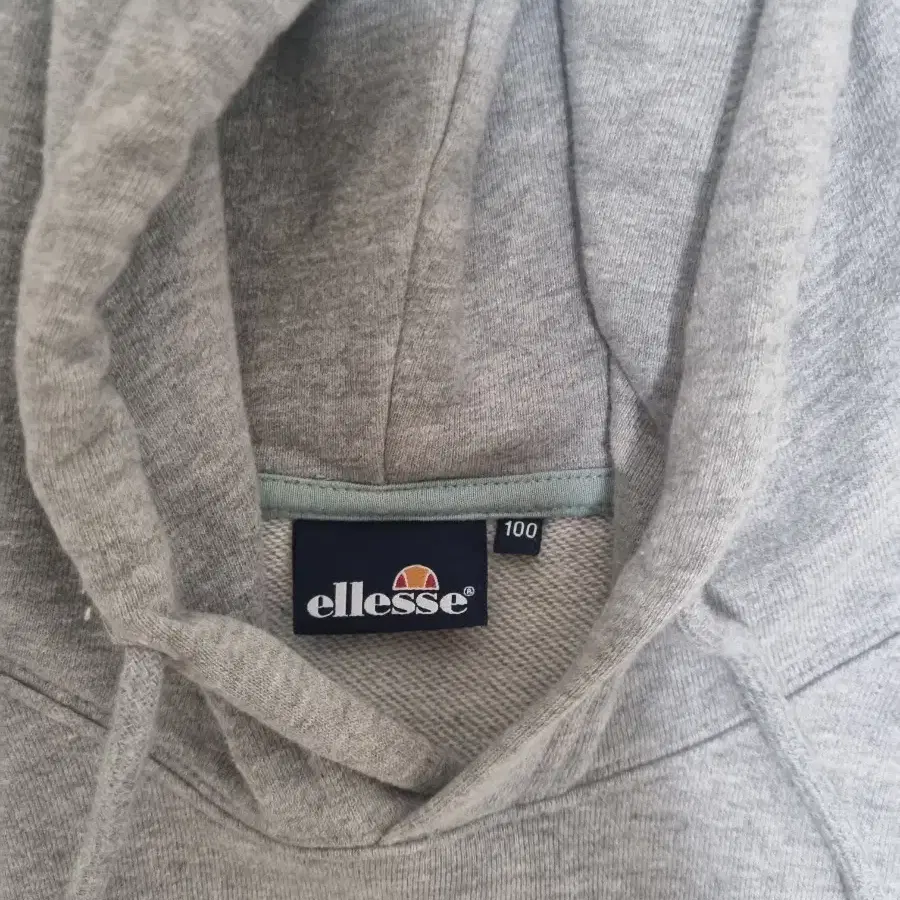 ellesse 회색 후드티 100