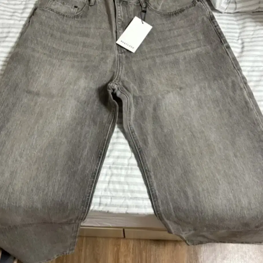 비긴202 Wide semi Flare denim pants