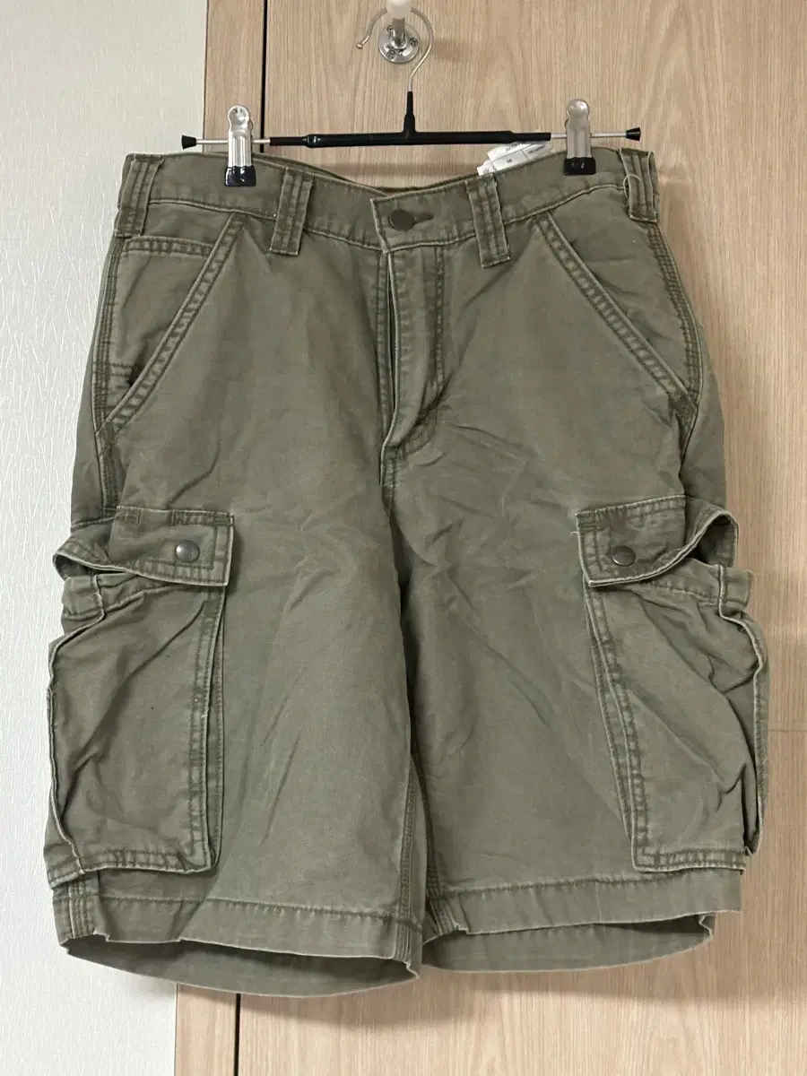 Calhart Cargo Pants Communicative