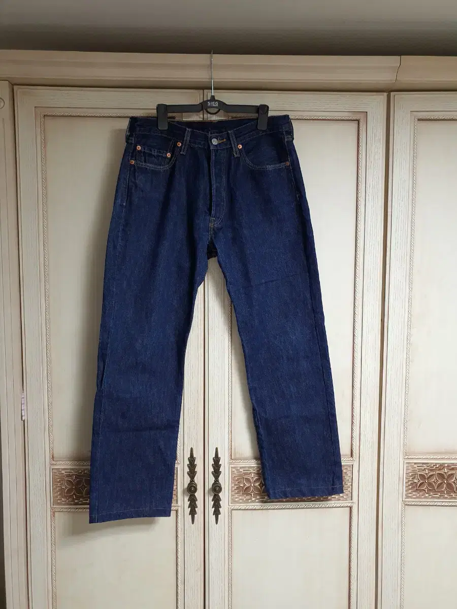 Vintage Levi's 501 Denim Pants Jeans Raw Edge Jin Blue Blank Tabs 33x32