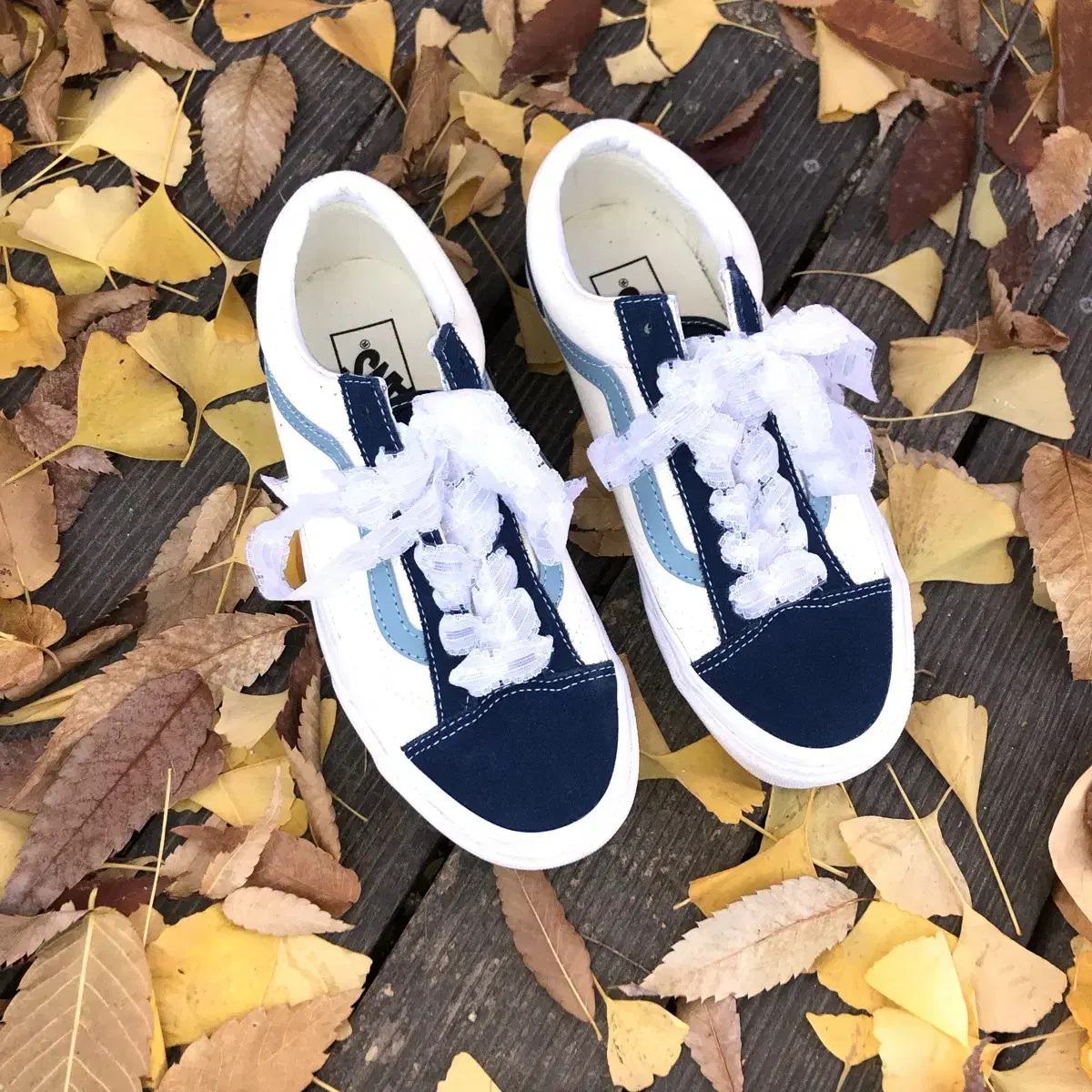 Vintage Vans navy old school