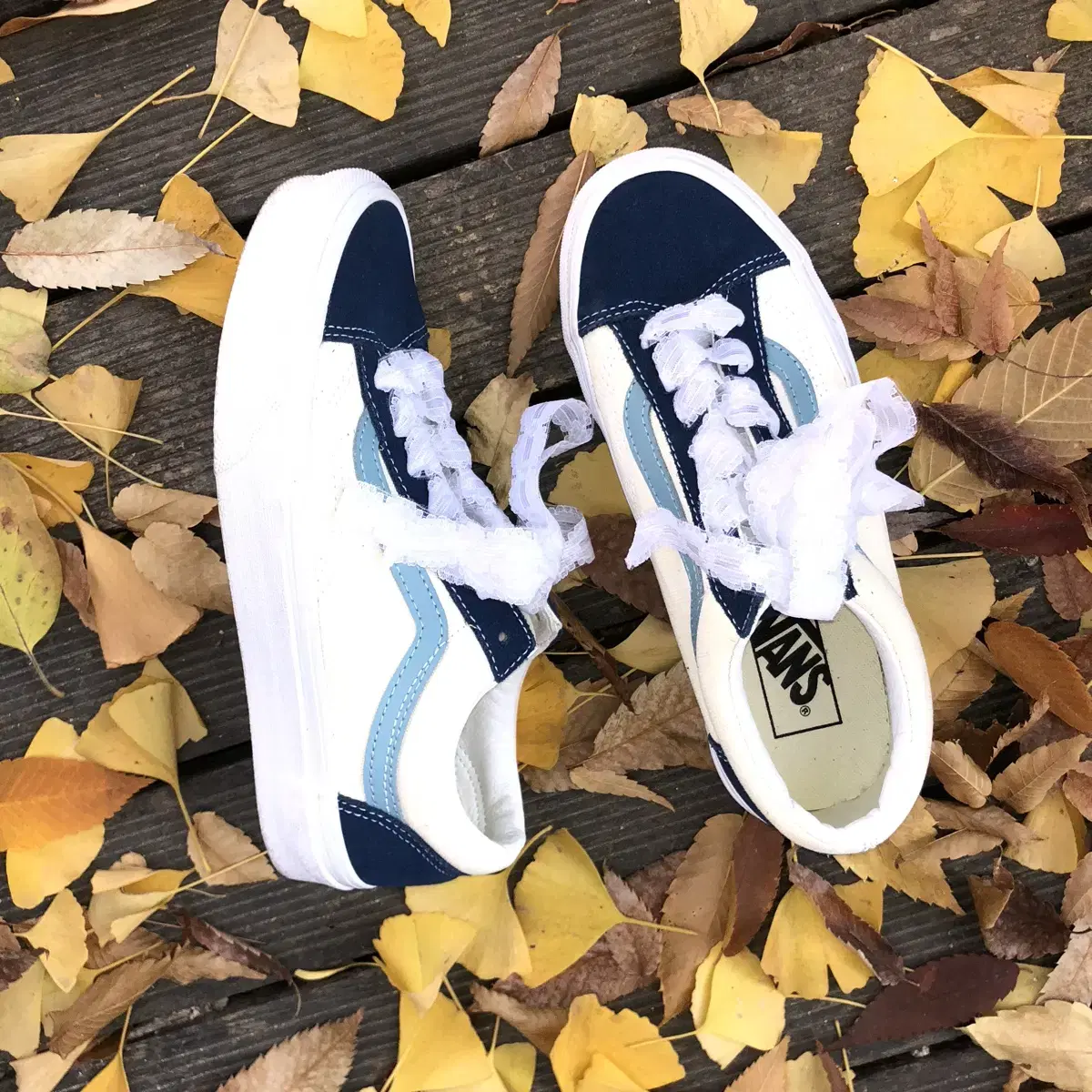 Vintage Vans navy old school