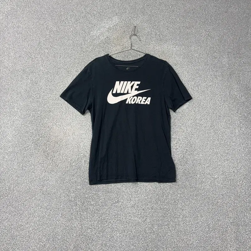 Nike Korea Logo Vahn Short Sleeve Tee XL