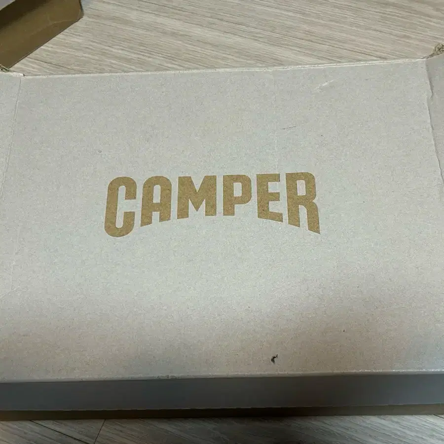 Camper 캠퍼 블랙 고어텍스 앵클부츠 35(225) 새제품