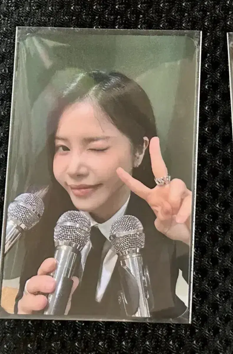 Admission to the Solar Talk Concert photocard & Solar Sensitivity Photocard