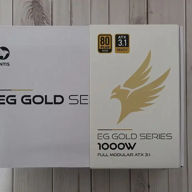 엔티스 EG 1000W 80PLUS골드 풀모듈러 ATX3.1 화이트