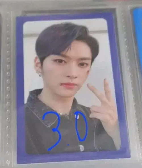 Straykids Levantine lee know photocard