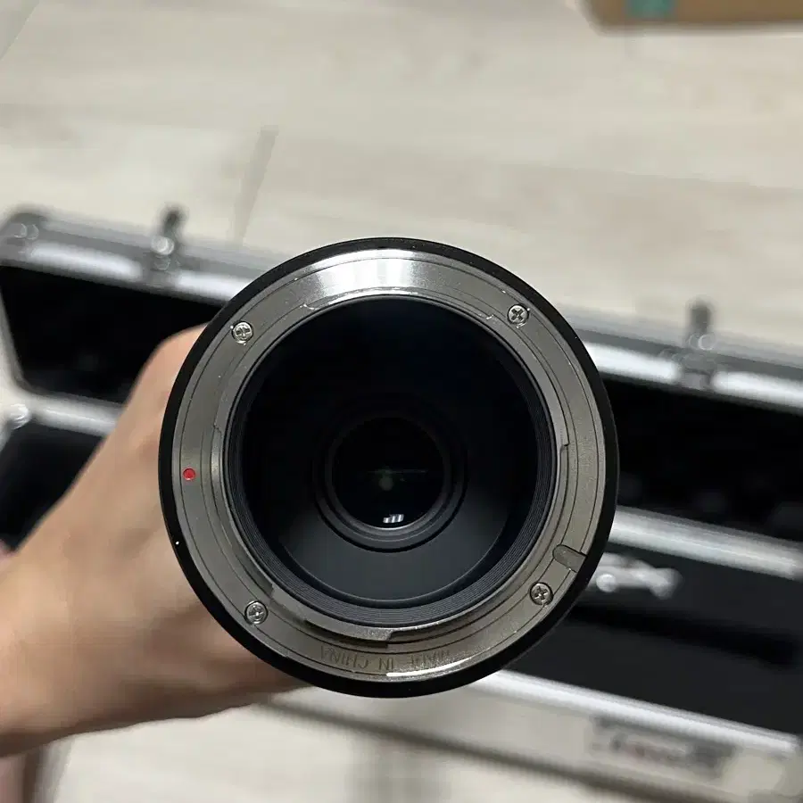 라오와 24mm f/14 Probr Lens (소니마운트)