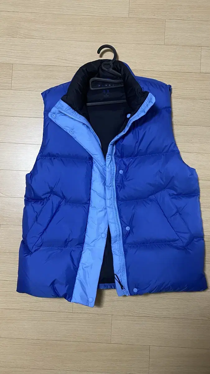 Uniqlo Marni padded vest sell.