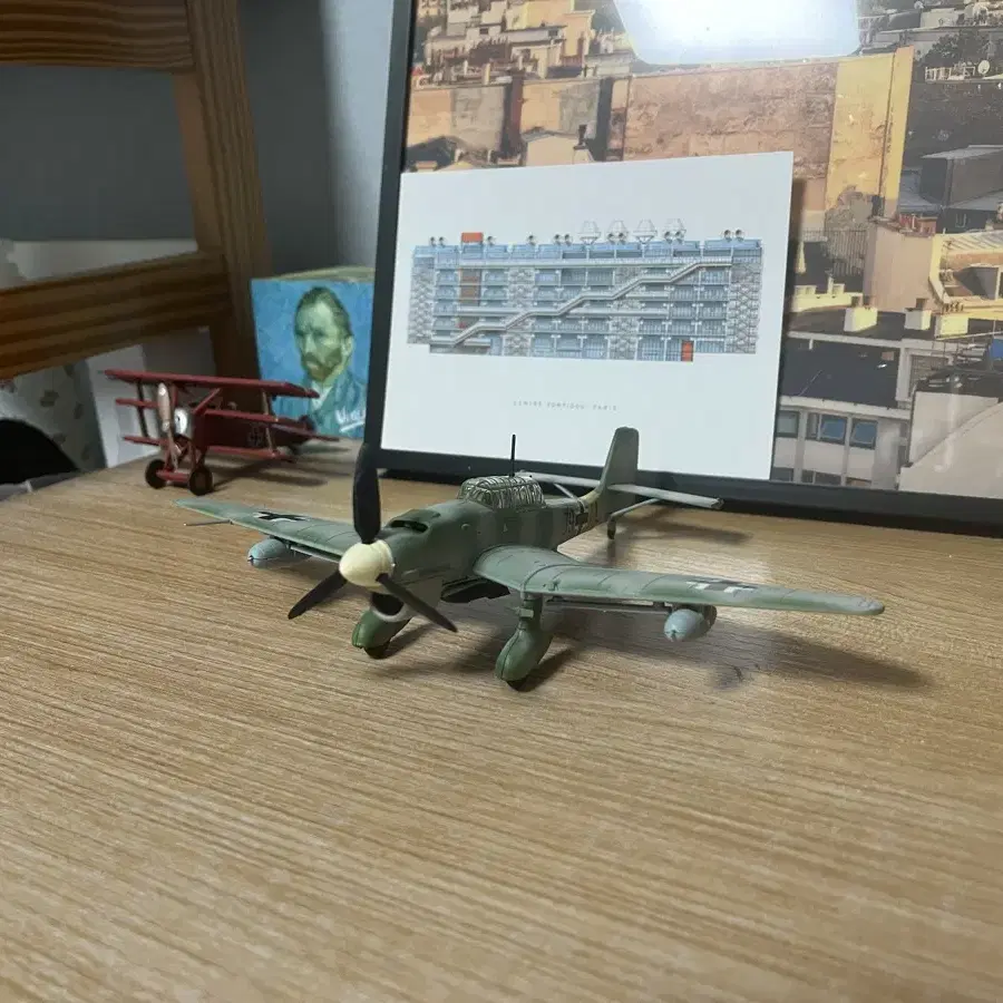 JU 87 슈투카 다이캐스트 1:72 밀리터리 피규어 팝니다.