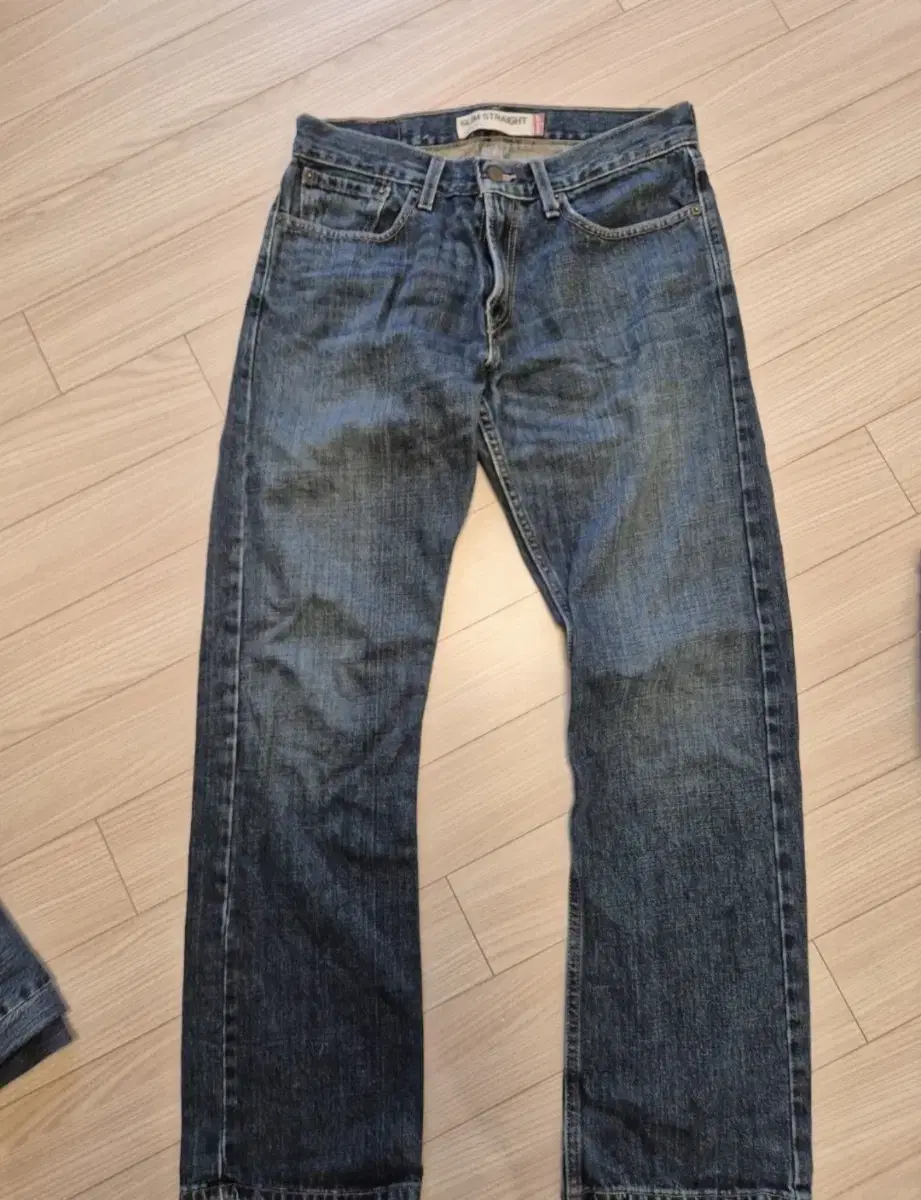 [Free Shipping]Levi's 514. 31 in.