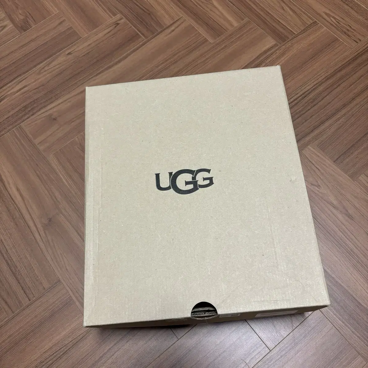 ugg 어그 디스케트 us7 240 사이즈 새상품