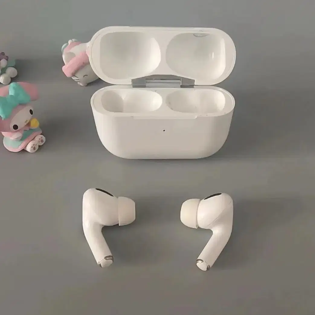 Apple Airpods 2세대 인이어 노이즈 감소 이어폰