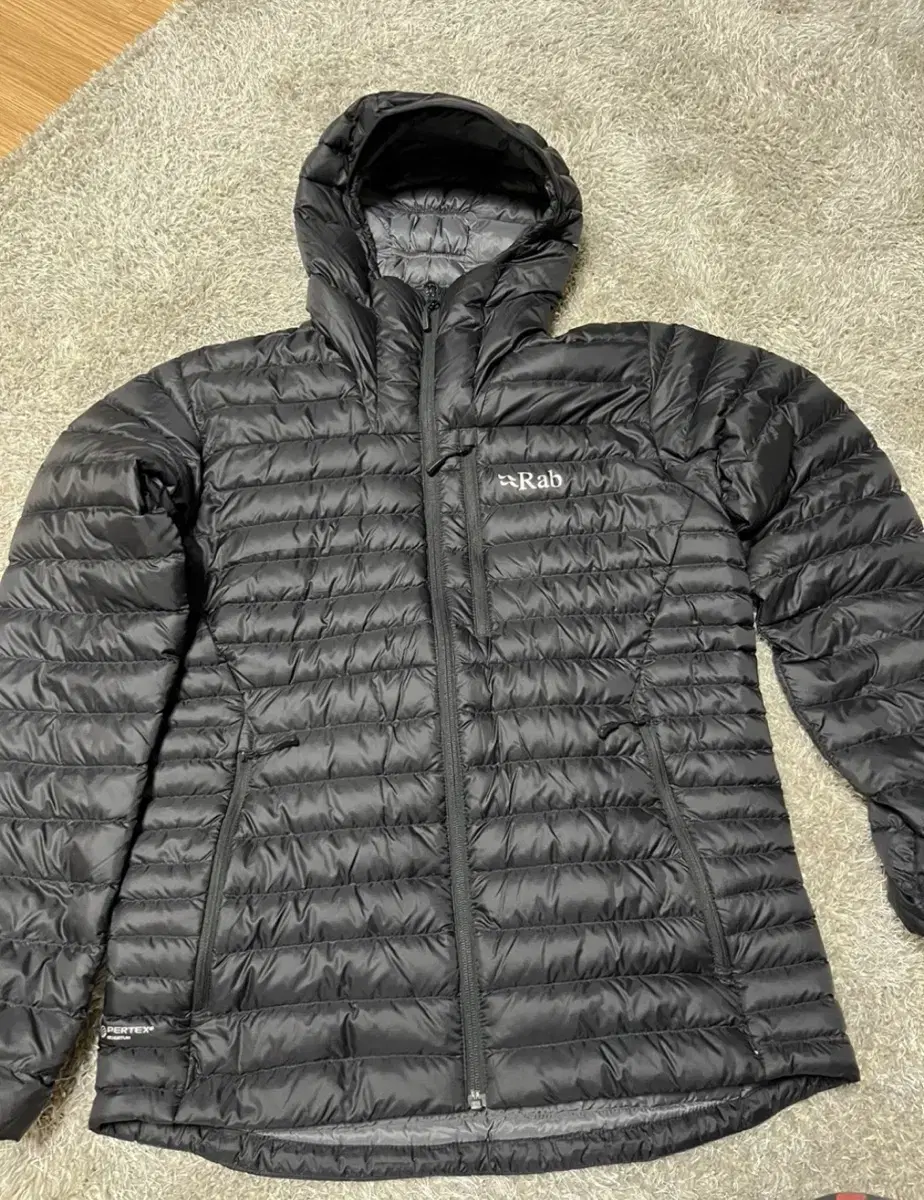 RAB Microlite Alpine Black M