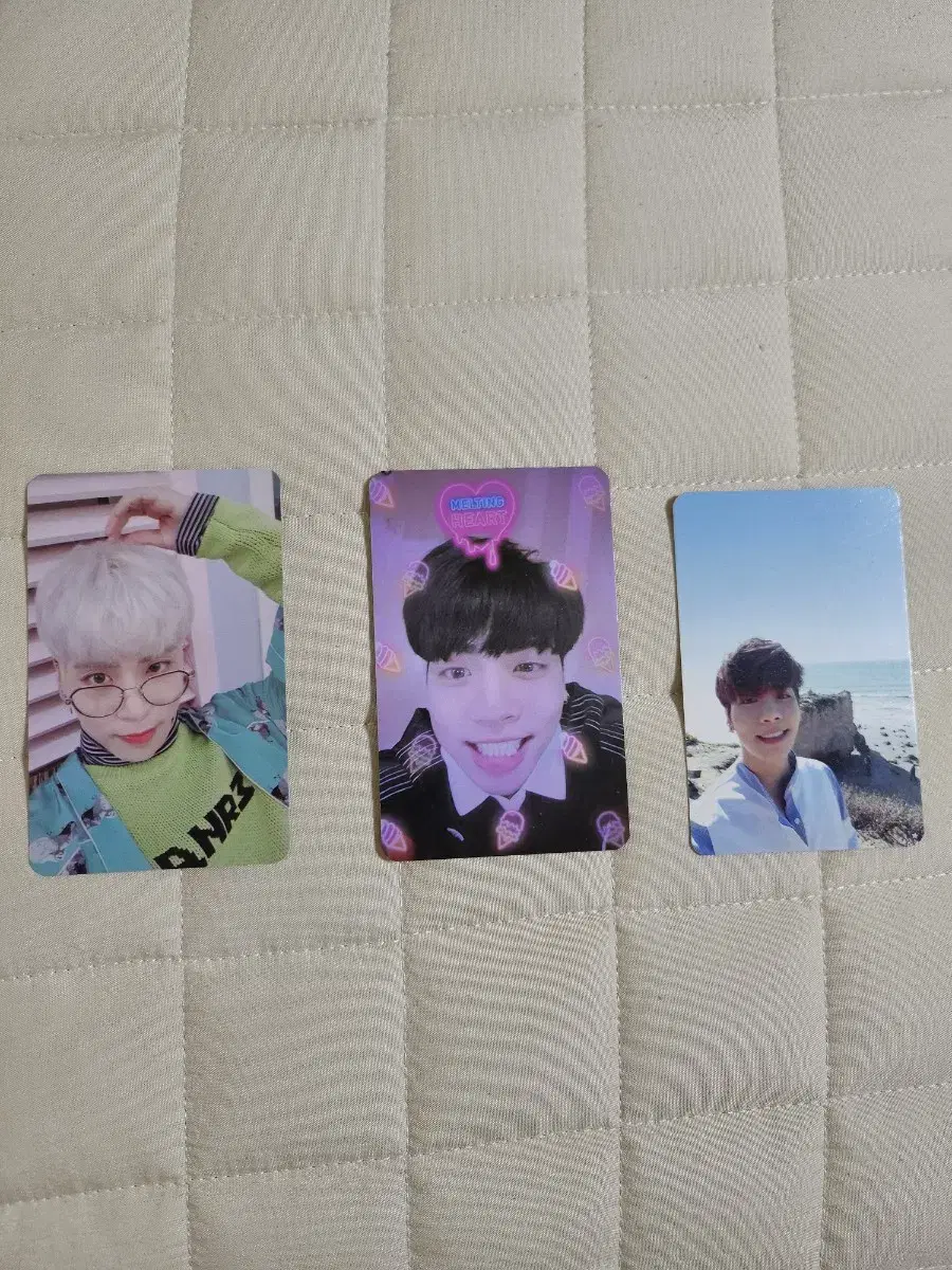 Shinee jonghyun photocard in bulk