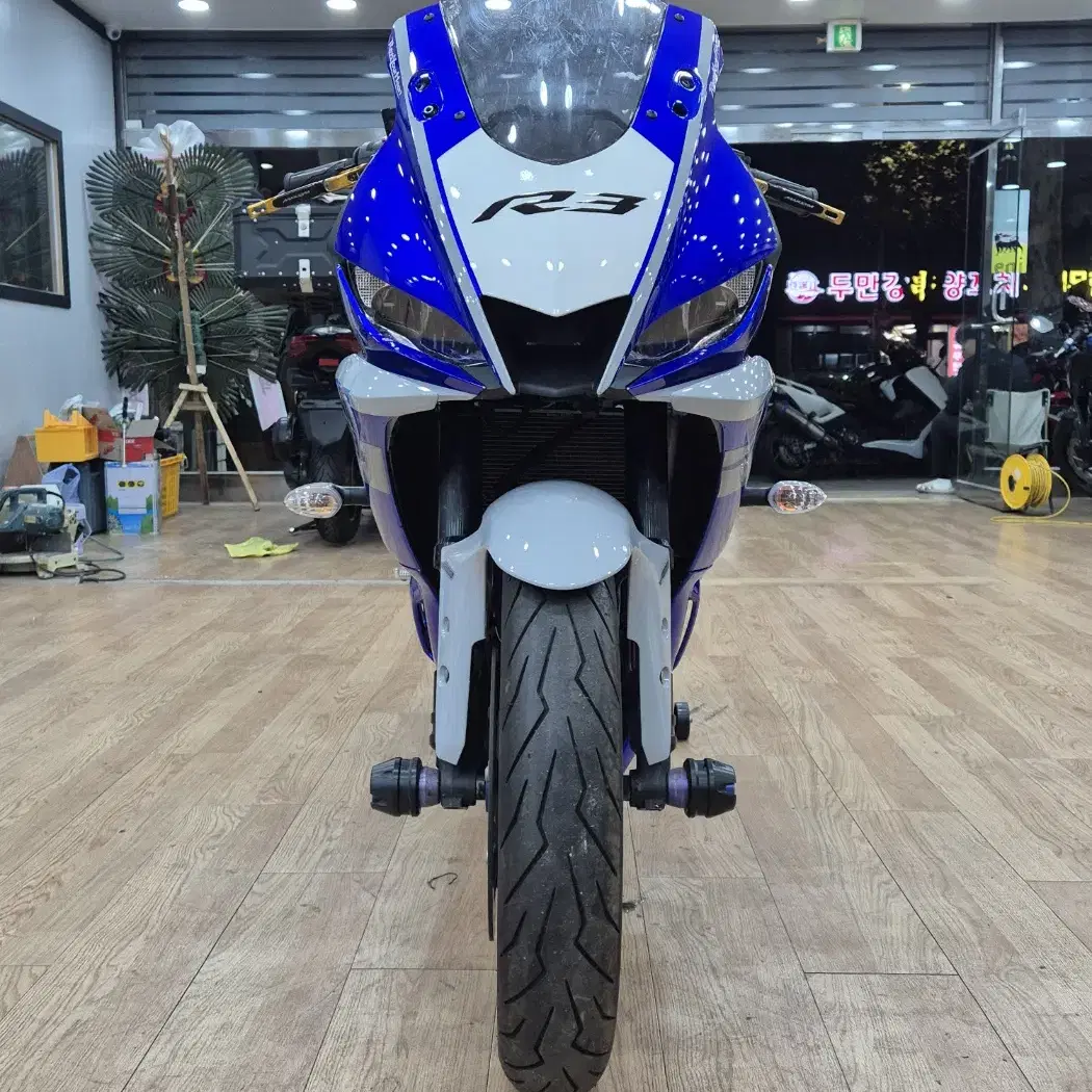 YAMAHA YZF-R3 판매합니다.