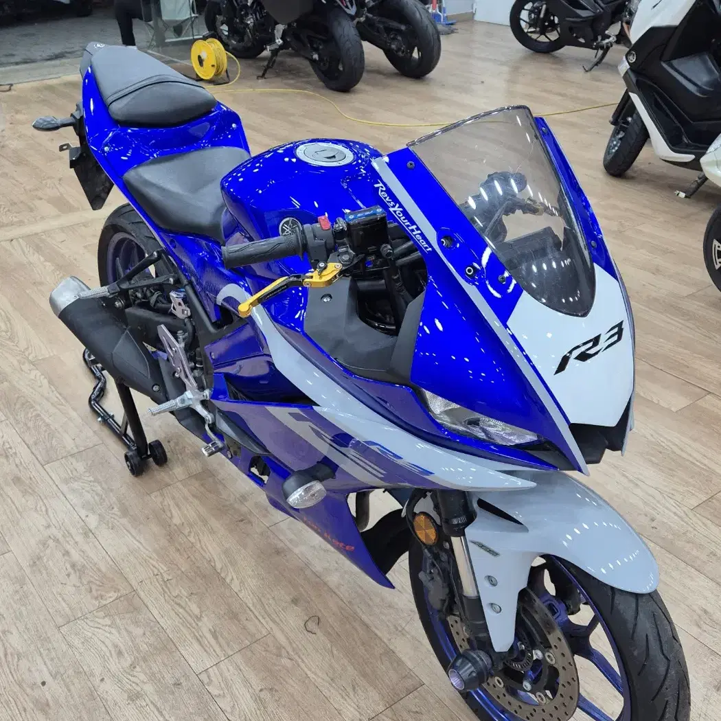 YAMAHA YZF-R3 판매합니다.