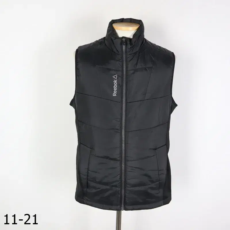 750Reebok/Men/Lightweight Padded Vest/95S