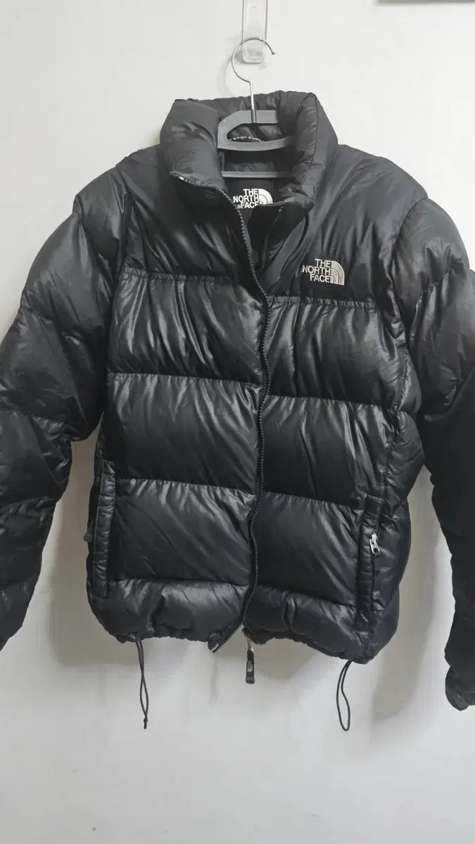 The North Face Nupsi 700 Goose Down Black Padding Size 90