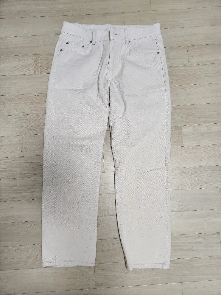 Denim pants in branded ivory jin