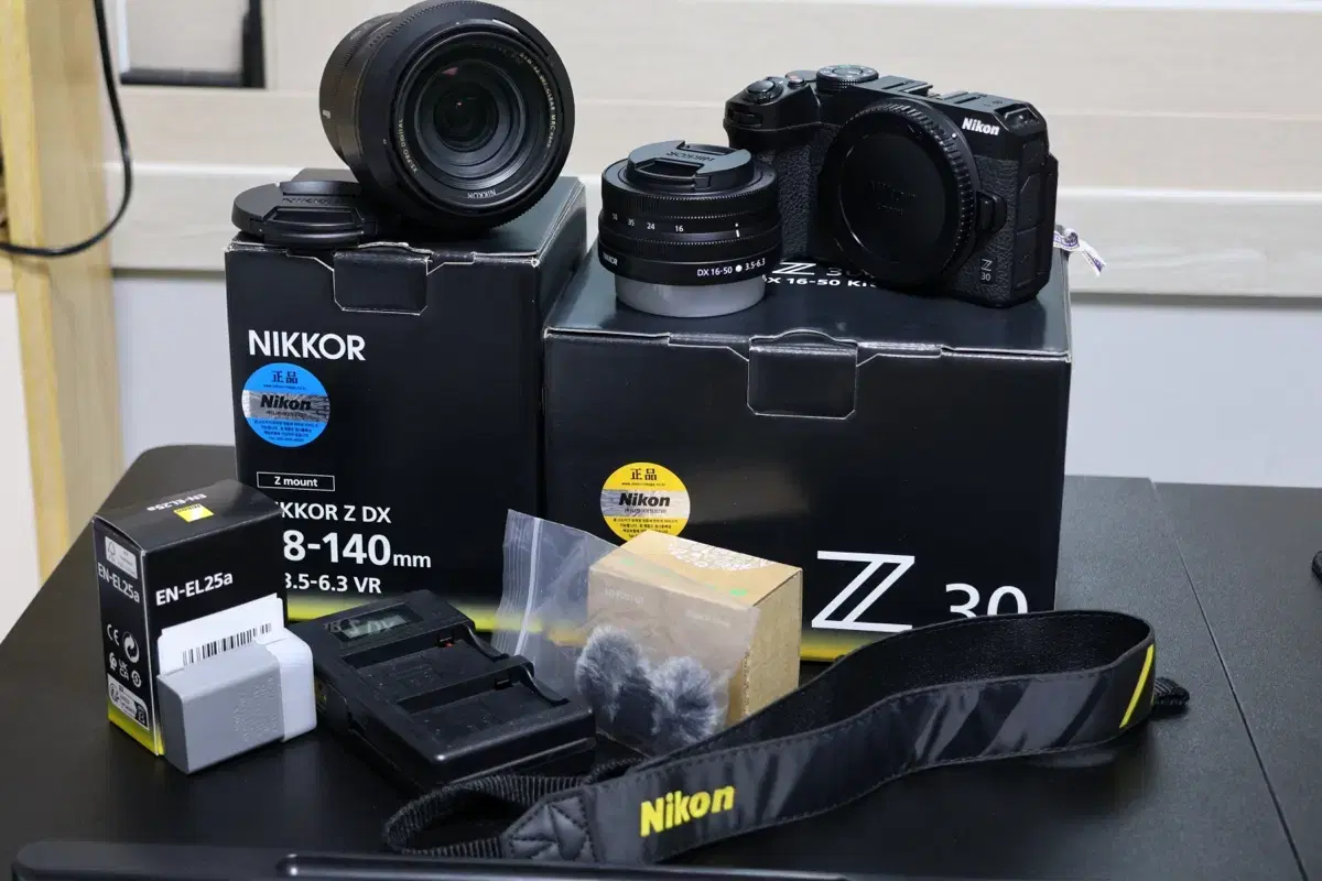 니콘 카메라 NIKON Z30 16-50 KIT 및 18-140mm 판매