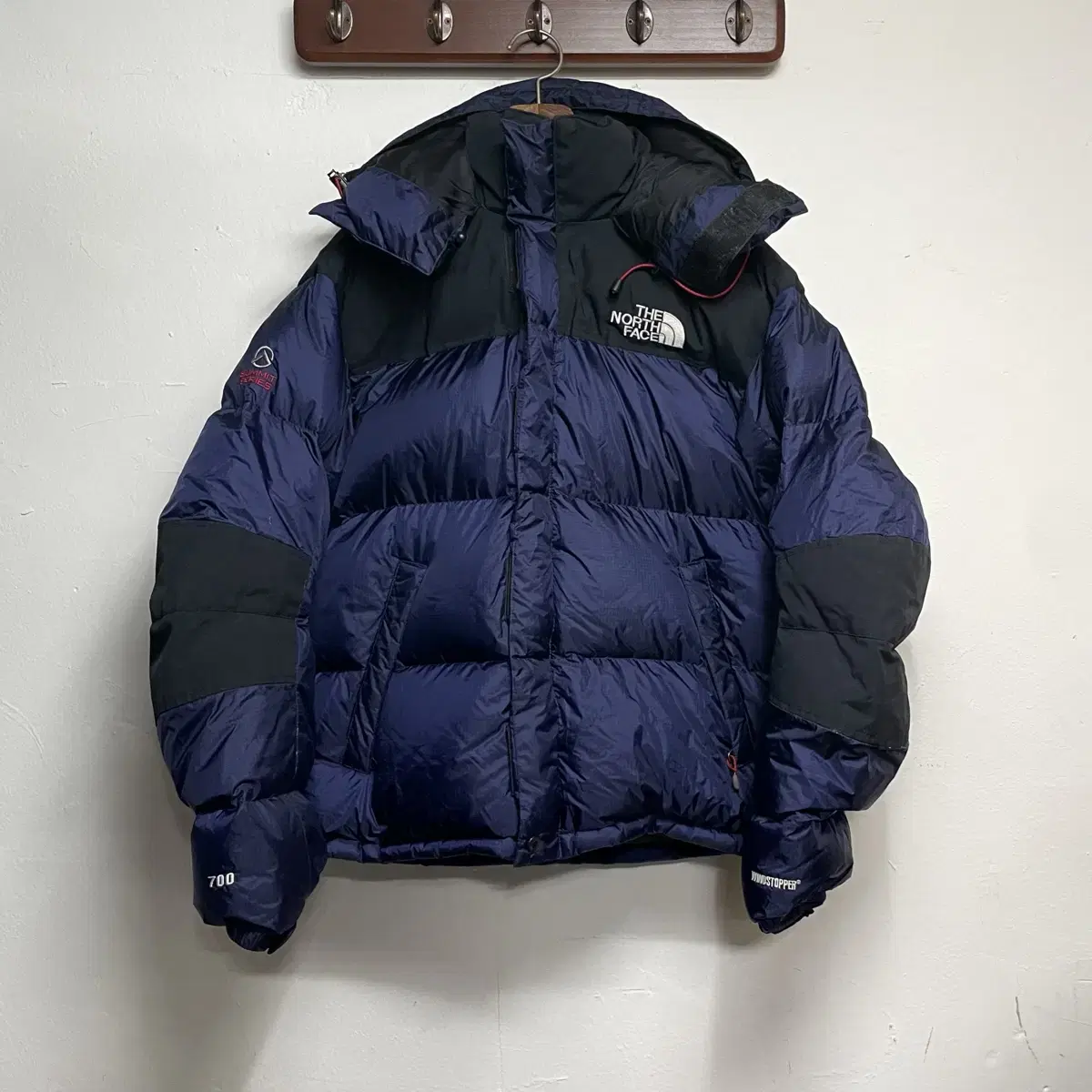 The North Face Dryloft Navy Goose Down Padding