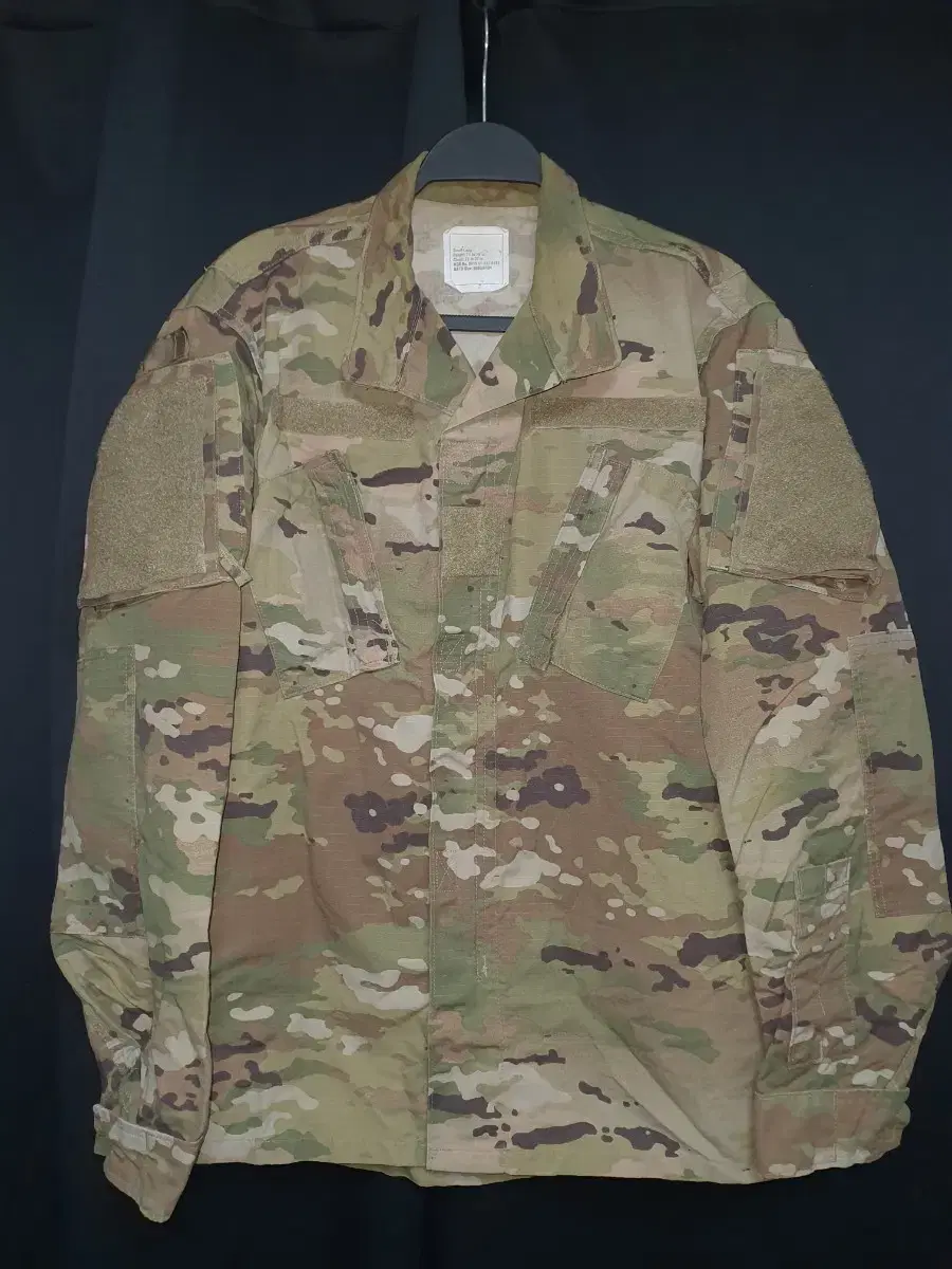 Combat Uniform OCP ACU on US Military Uniforms