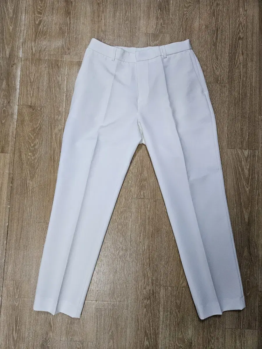 White spanx slacks L