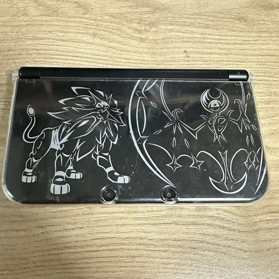 닌텐도 3ds xl 썬문 에디션 팝니다