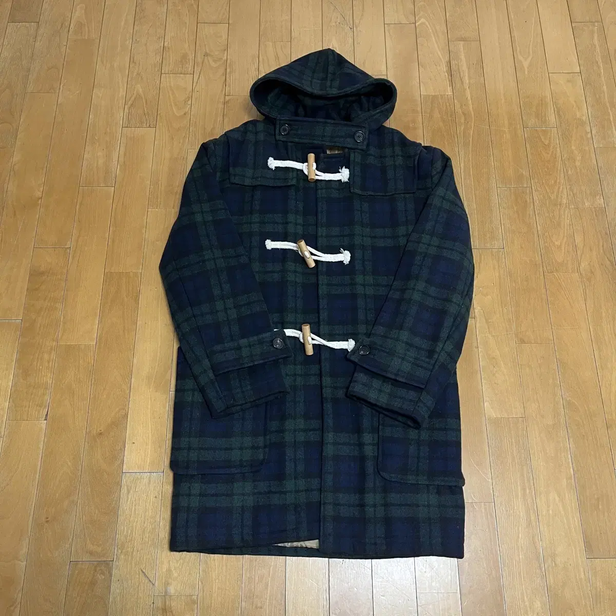 Ayland Atelier checked coat size M