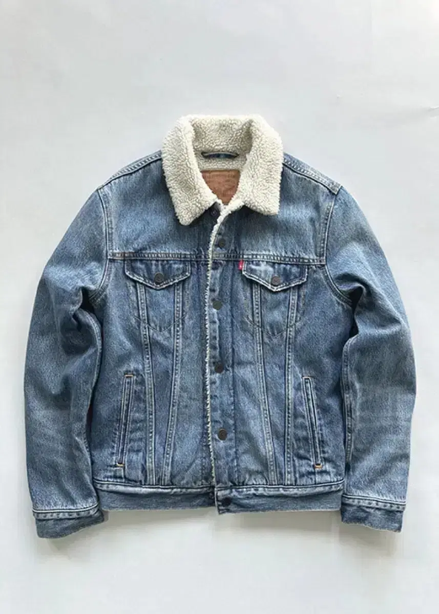 Levi's Sherpa Denim Trucker Jacket size M