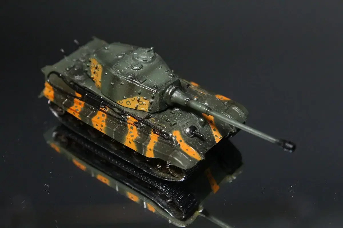 Bulk of 20 1/144 World Tank Museum Tank Models