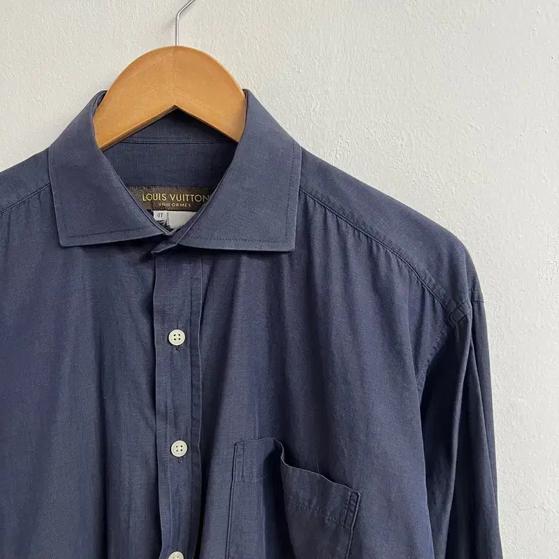 [41] Louis Vuitton Shirt Navy