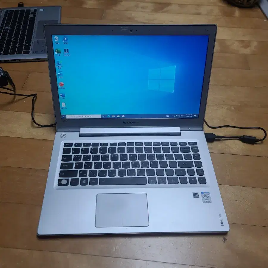 레노버 u330p 노트북 i5-4200u SSD128