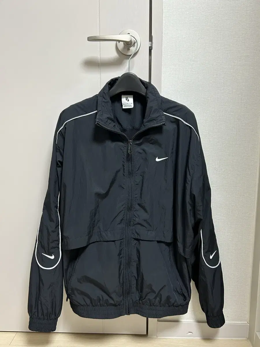 Nike NSW Solo Swoosh Woven Track Jacket Black S