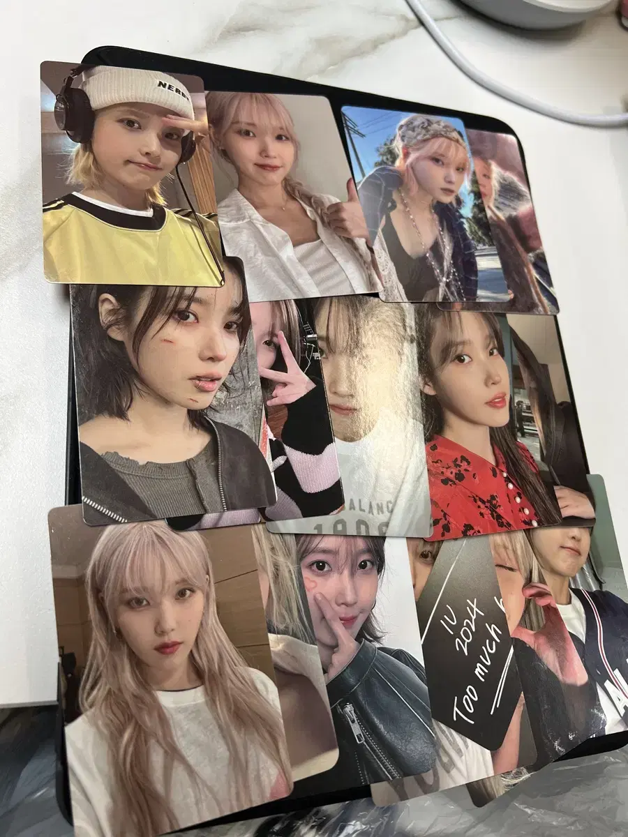 All photocards related to IU's album.