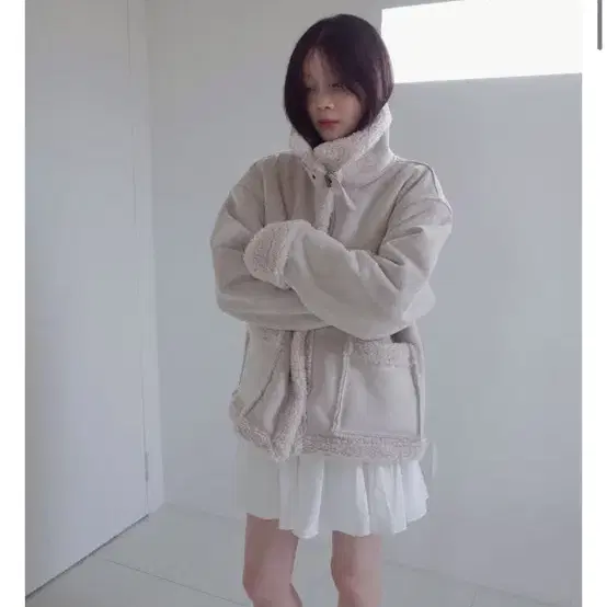 베이비랩 데일리쥬 코이브 크럼블 버클 무스탕 아이보리