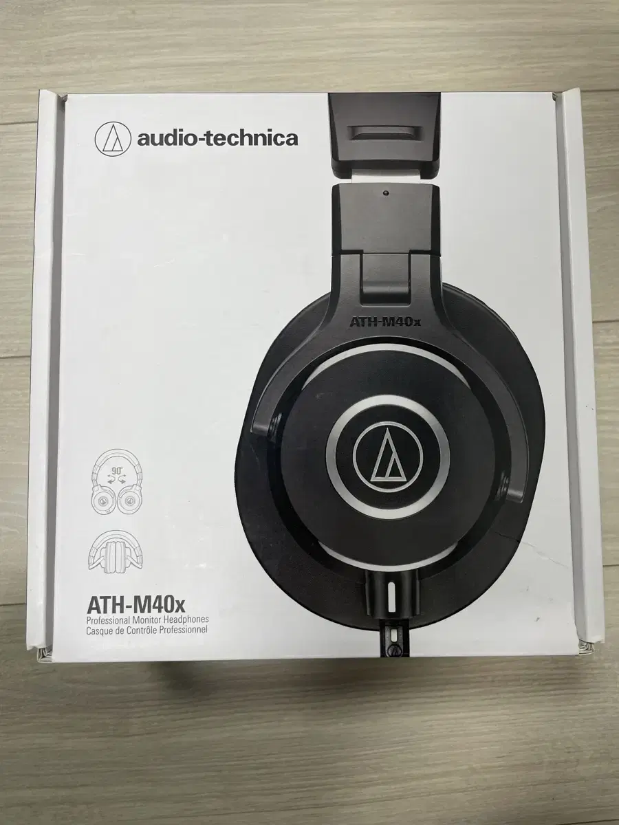 오디오테크니카 ATH-M40X 모니터링용 헤드폰