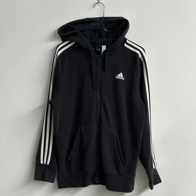 [L] Adidas Hoodie Black