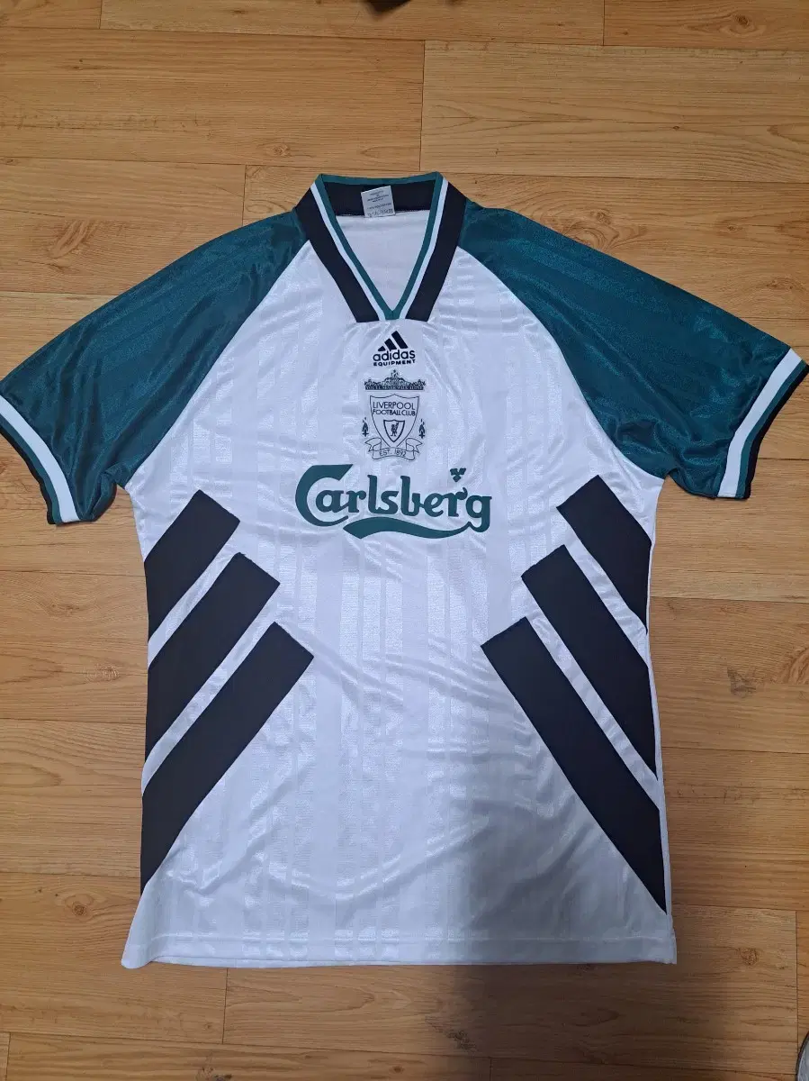 리버풀 Liverpool Uniform XL