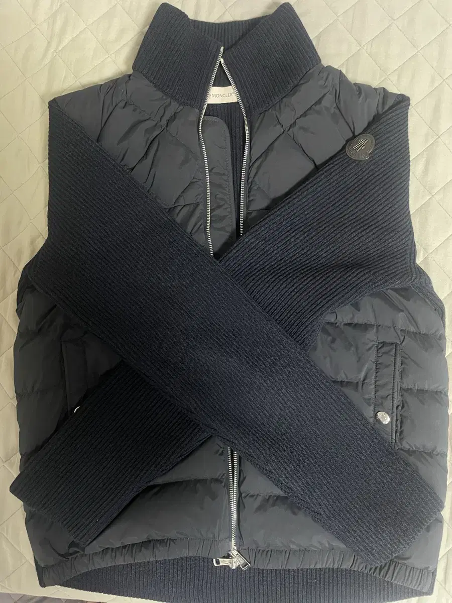 Moncler Knit Padded Black Waffan