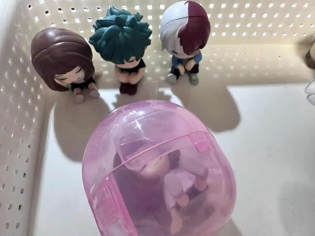 myheroacademia hiroaka nayeon shoulder kung gacha midoriya shoto uraraka