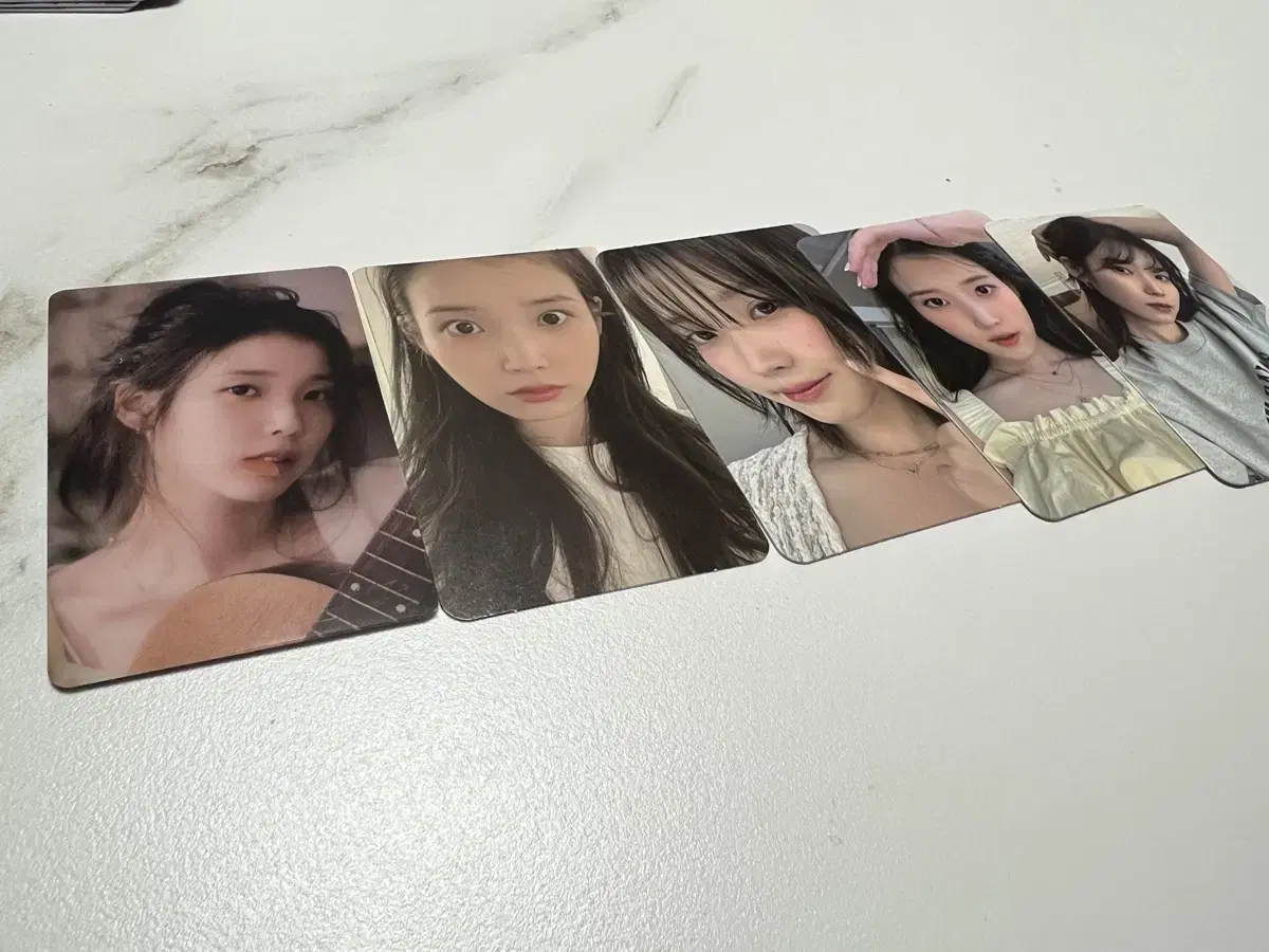 Visit the IU Moments exhibition pre-order benefit photocard collection