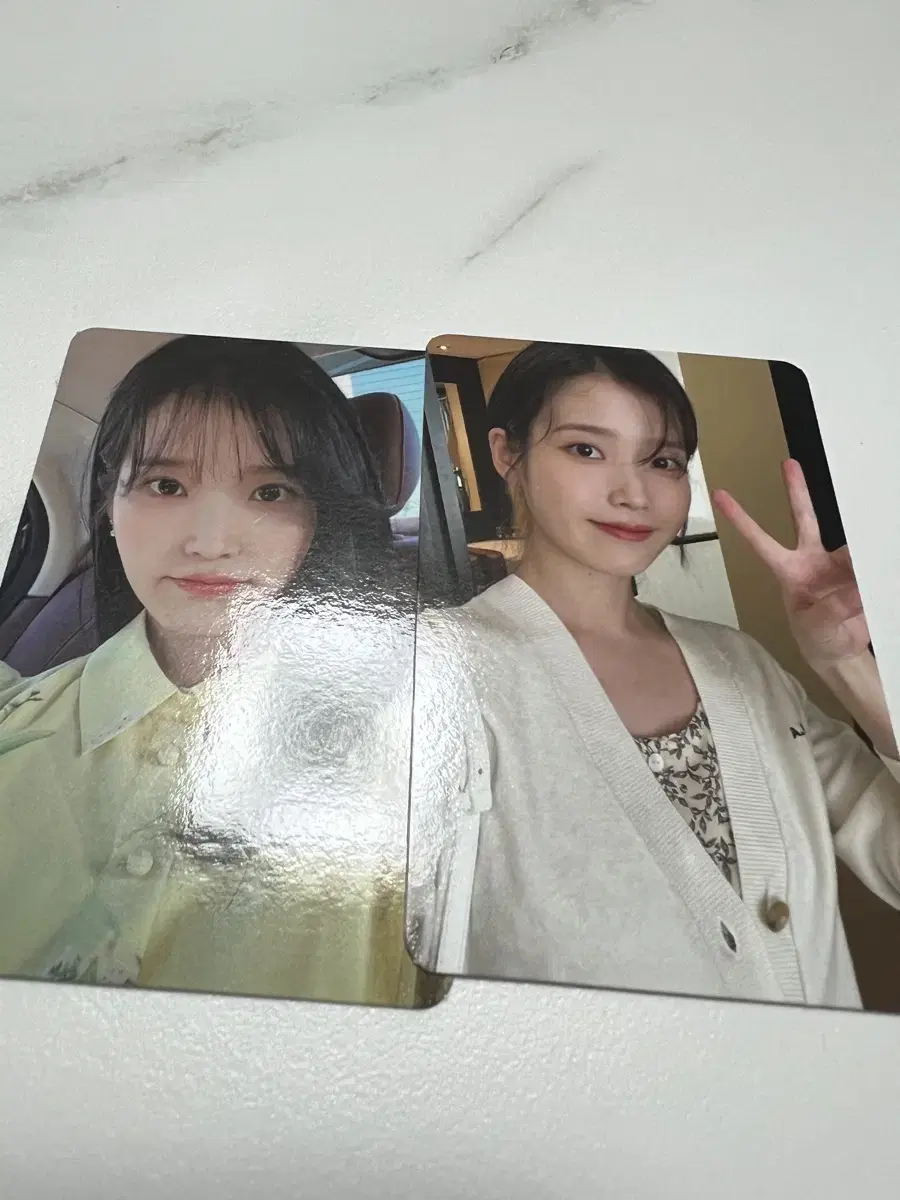 IU Badger Stand Photocard