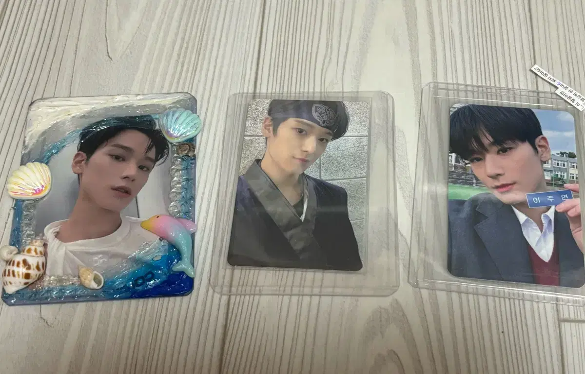 The Boyz juyeon photocard bulk wts Homie Keyring Rotating unreleased photocard