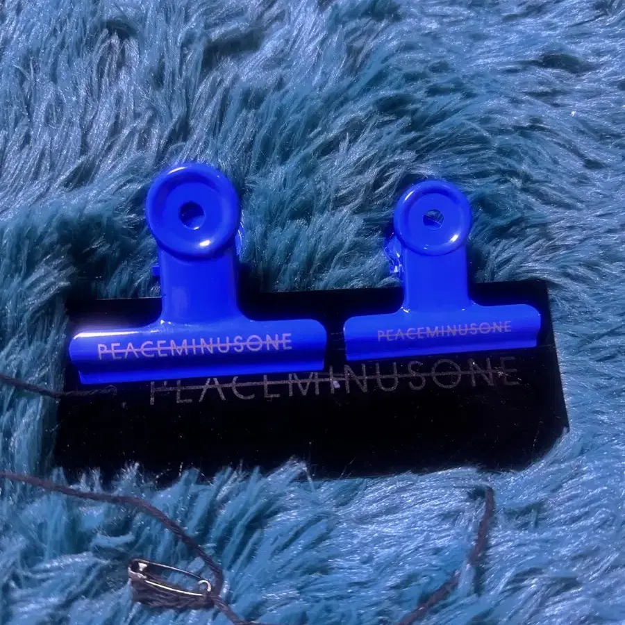 peaceminusone X colette CLIP