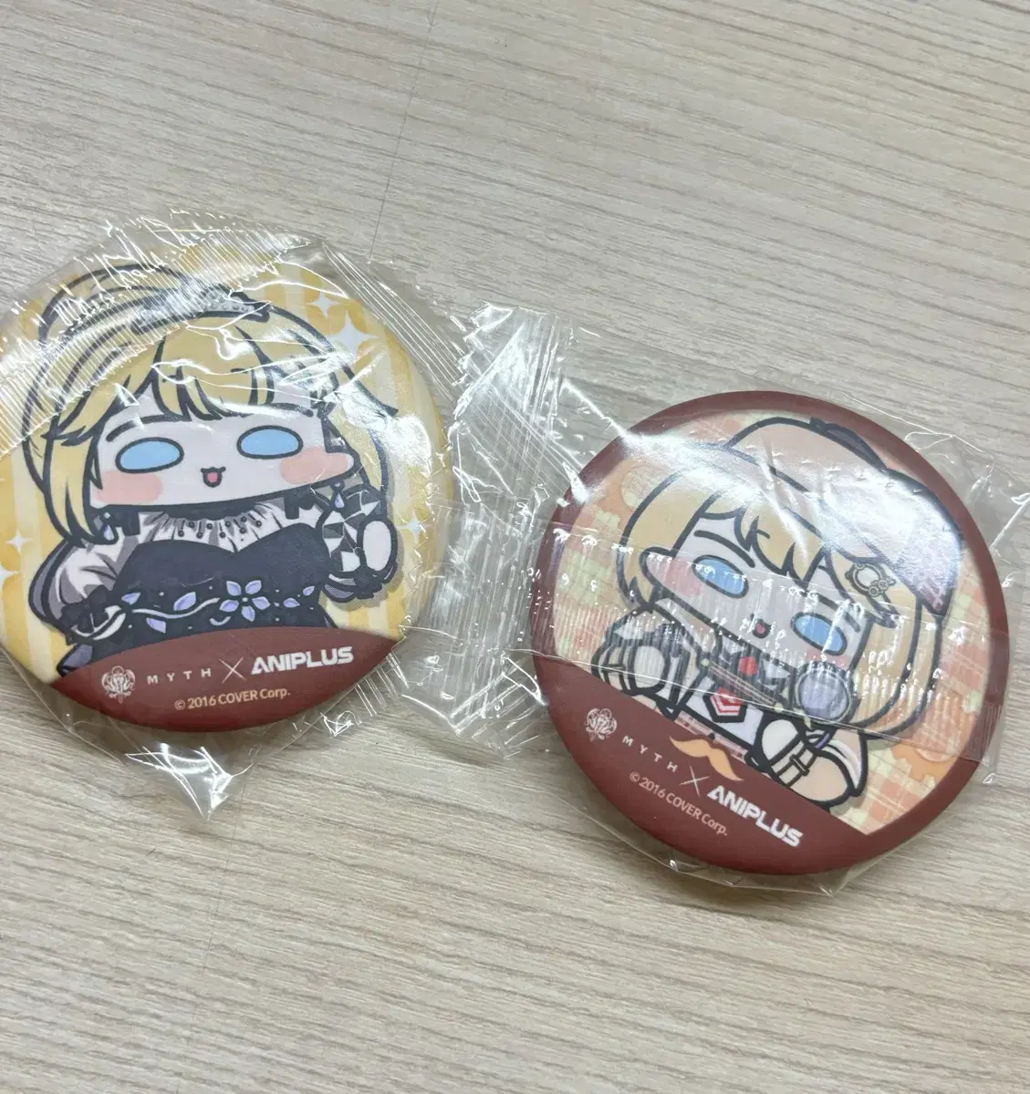 Aniplus Hololiveen Ame Collaboration Can Badge sells