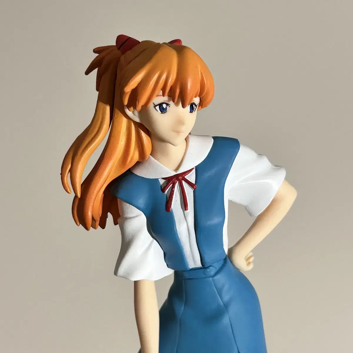 Evangelion Shikinami Asuka Lang Gray School Uniform Figure: Classic Beautiful Girl Lay